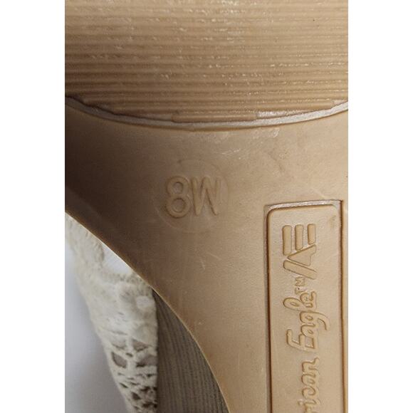 Universal Thread Women's Fabric Peep Toe Wedge Platform Heel Shoes Beige 8W - Picture 11 of 14